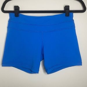Lululemon groove shorts blue size 6